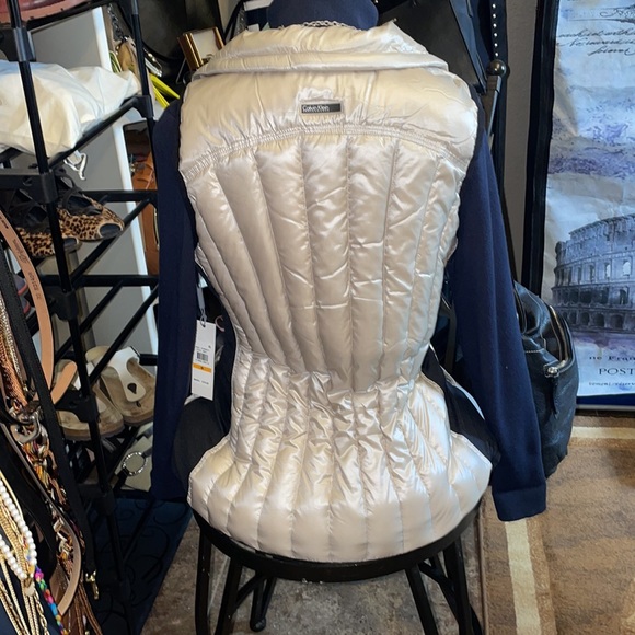 💝NWT Calvin Klein Performance Pearl Vest - Picture 3 of 9